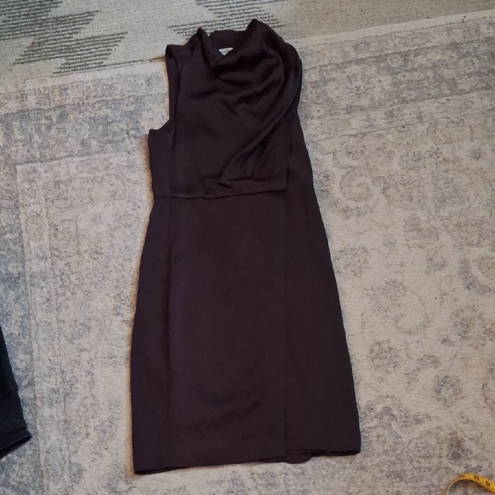 Halston Vintage Elegant Sleeveless Eggplant Dress